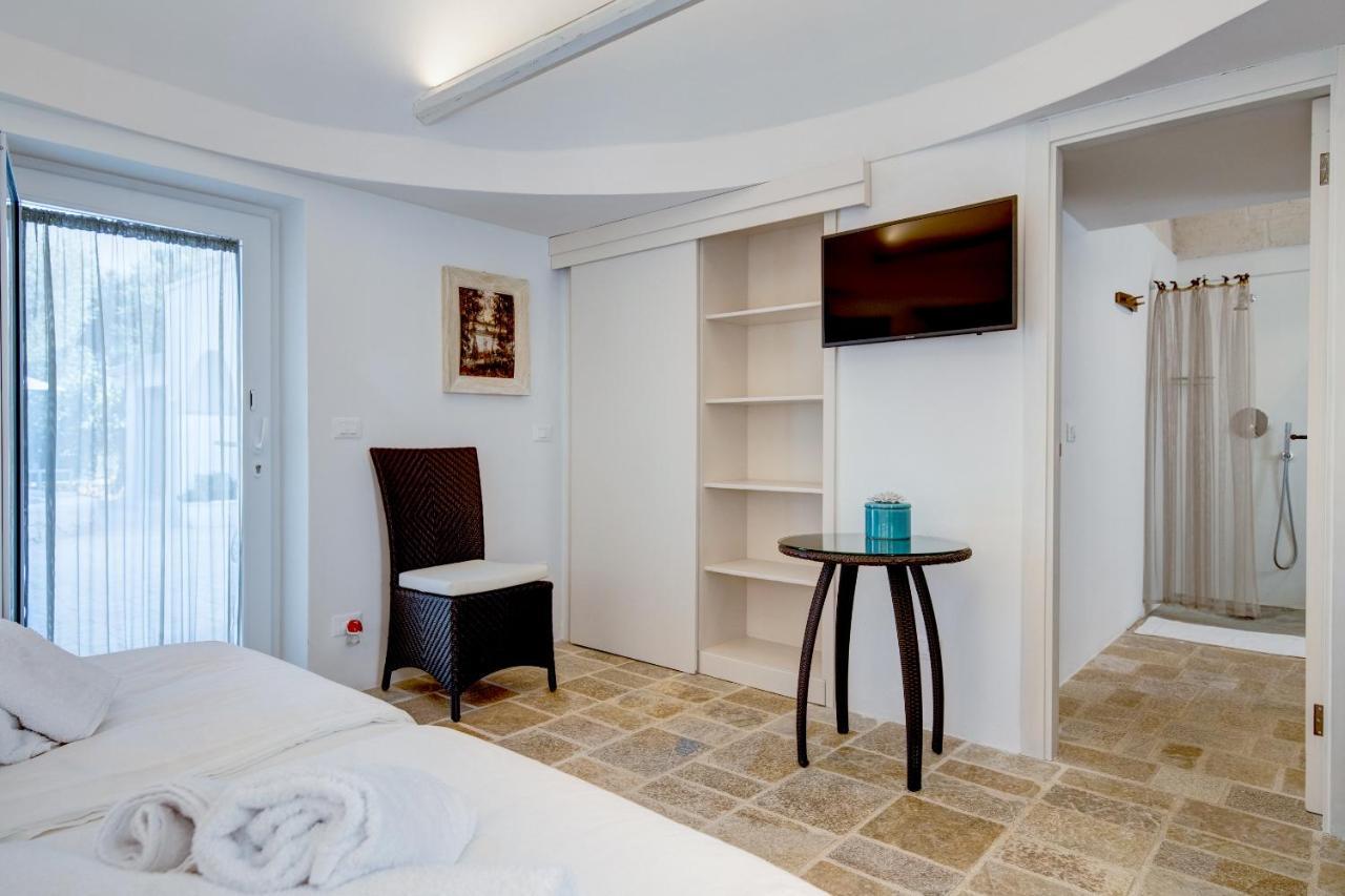 B&B Trulli Moonlight Da Grace Ostuni Ngoại thất bức ảnh